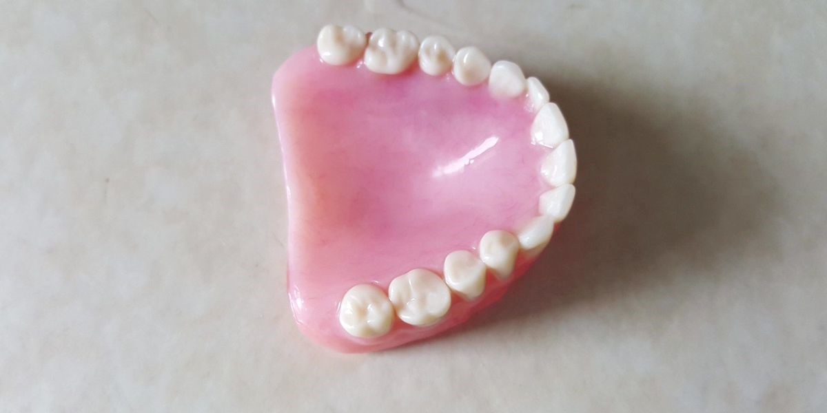 Upper Dentures Without Palate Rougon LA 70773
